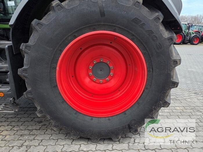 Fendt 828 VARIO S4 Трактора