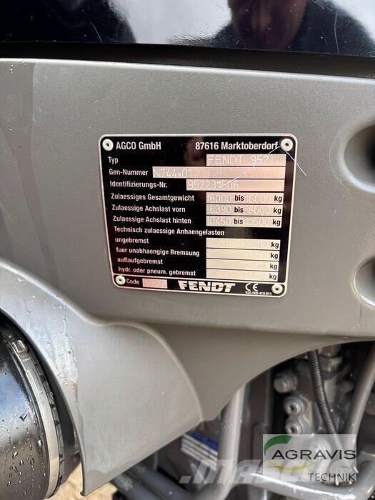 Fendt 933 VARIO S4 Трактора