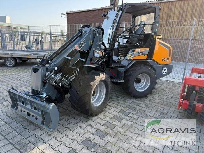 GiANT G3500 TELE Фронтальные погрузчики