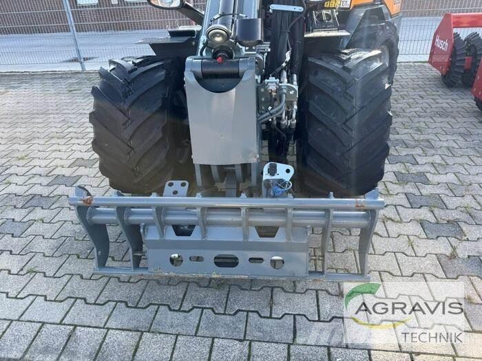 GiANT G3500 TELE Фронтальные погрузчики