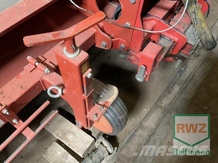 Grimme DF30000 Почвеные фрезы