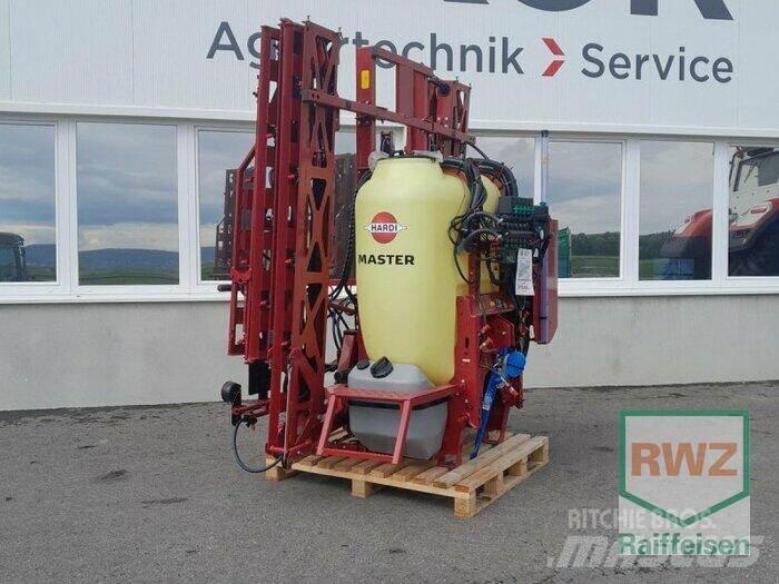 Hardi Master Прицепные опрыскиватели