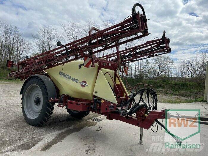 Hardi Navigator 4000 Прицепные опрыскиватели
