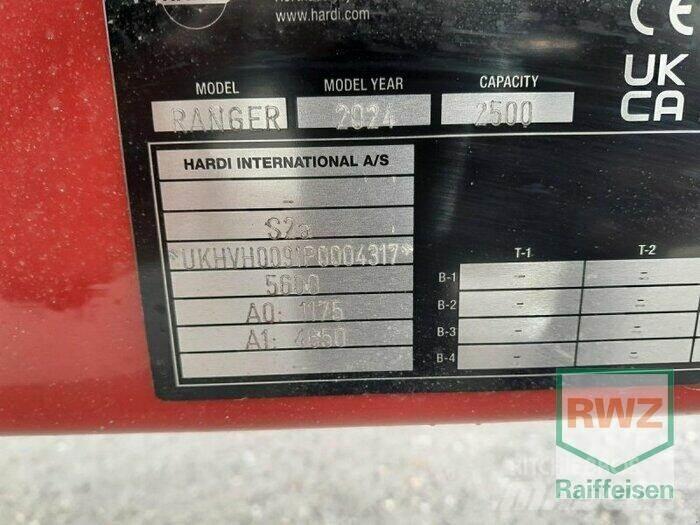 Hardi Ranger 2500 Прицепные опрыскиватели