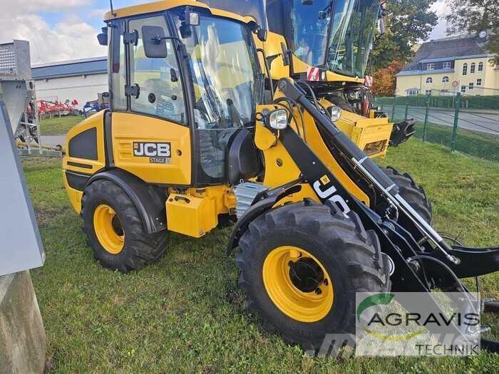 JCB 407 AGRI STUFE V Фронтальные погрузчики