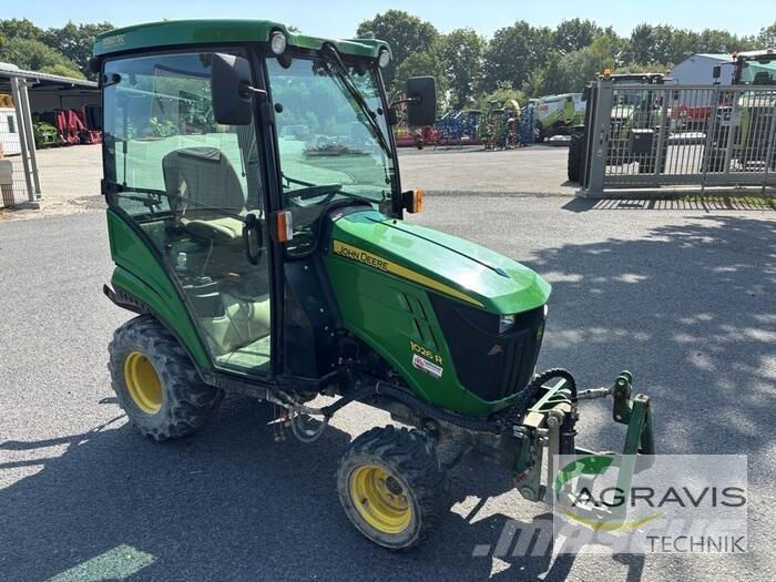 John Deere 1026 R Трактора