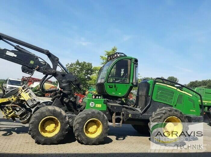 John Deere 1270 E Форвардеры