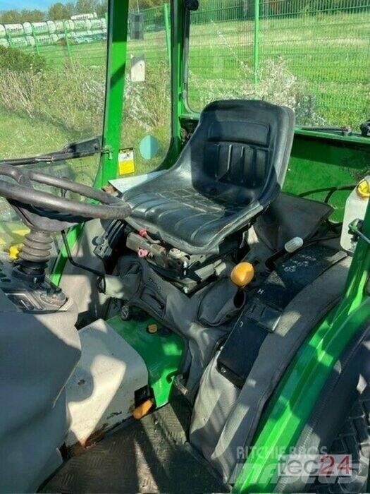 John Deere 4115 Коммунальные тракторы