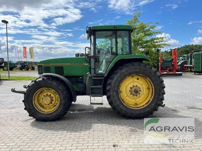 John Deere 7700 Трактора