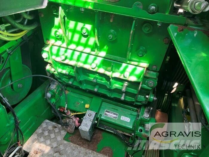 John Deere 8500I Самоходные кормоуборочные комбайны