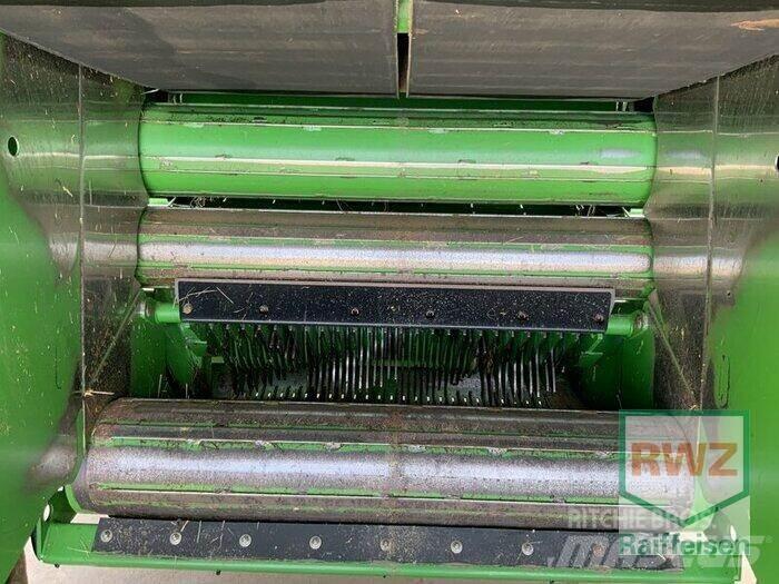 John Deere 990 Рулонные пресс-подборщики