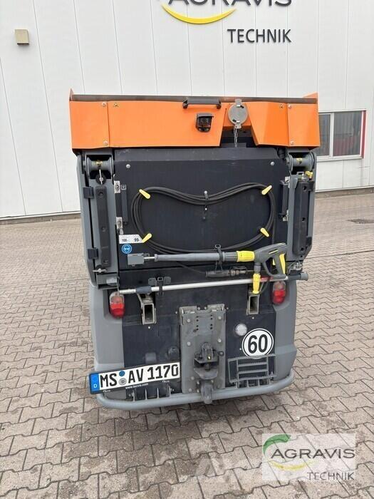 Kärcher MC250 Вакуумные уборочные машины