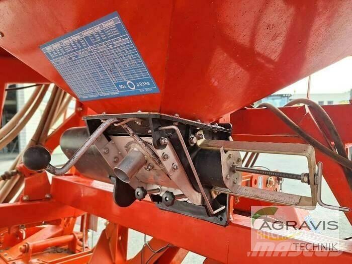 Kuhn HR 3003 Почвеные фрезы