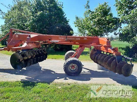 Kuhn XM32 Пружинные бороны