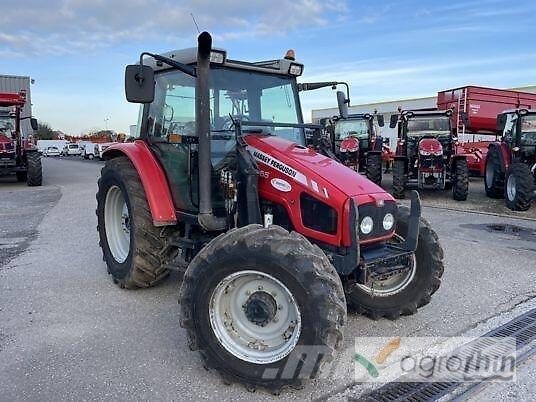 Massey Ferguson 5455 Трактора