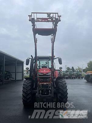 Massey Ferguson 6715S Трактора