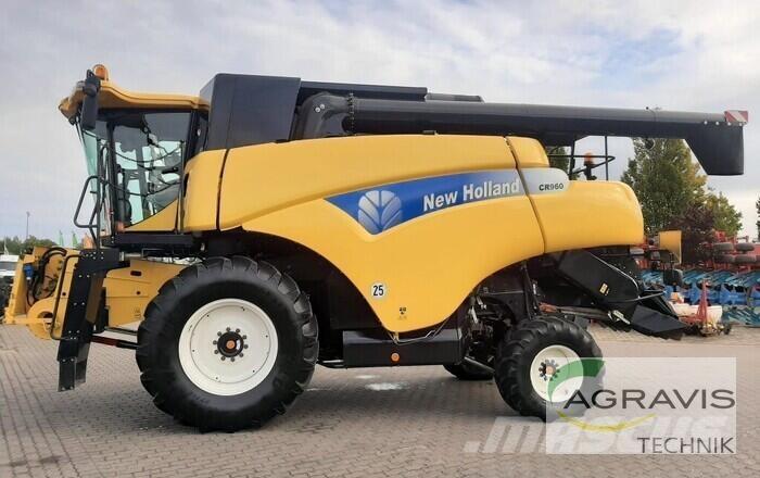 New Holland CR 960 Зерноуборочные комбайны