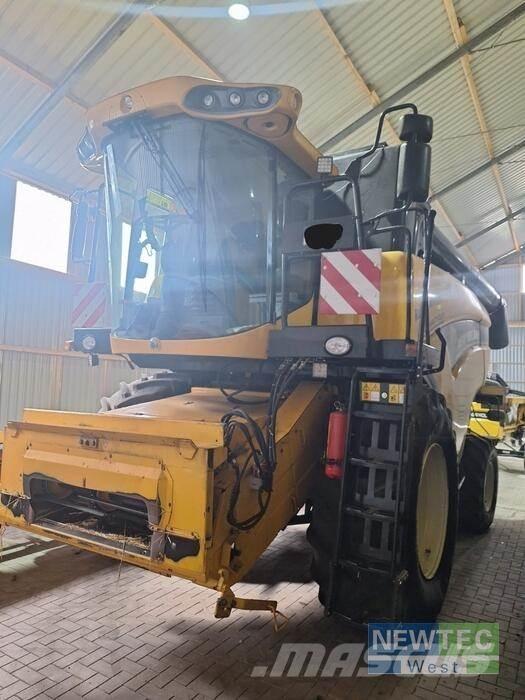 New Holland CX 5090 Зерноуборочные комбайны