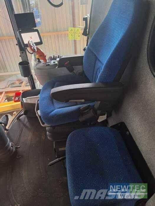 New Holland CX 5090 Зерноуборочные комбайны