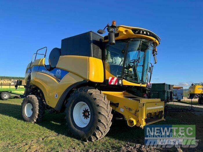 New Holland CX 6.90 Зерноуборочные комбайны