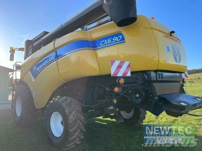 New Holland CX 6.90 Зерноуборочные комбайны