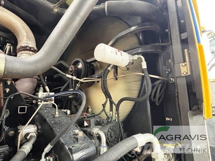 New Holland FR 9060 Самоходные кормоуборочные комбайны