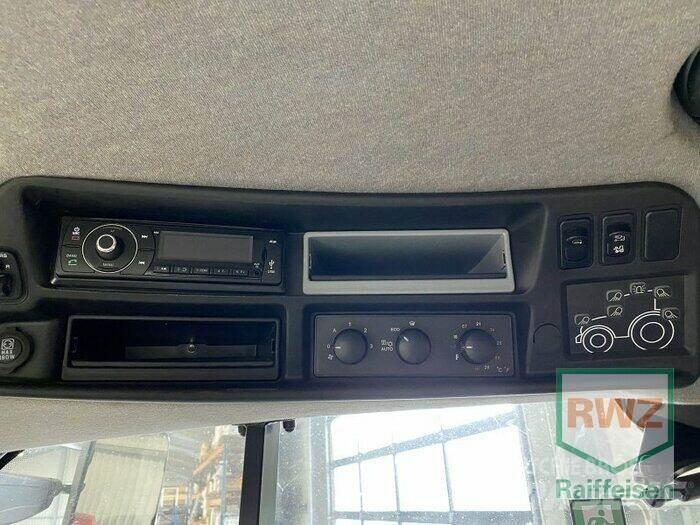 Steyr 6145 Profi Трактора
