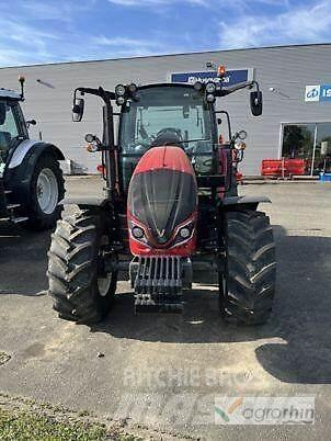 Valtra A105MH4 Трактора