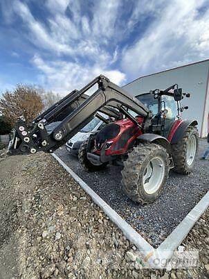 Valtra A115H4 Трактора