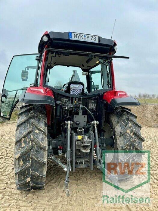 Valtra A75 Трактора
