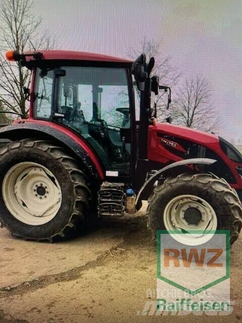 Valtra A85 Трактора