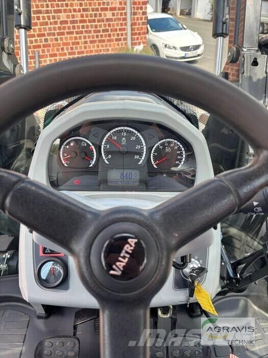 Valtra N 134 H5 Трактора