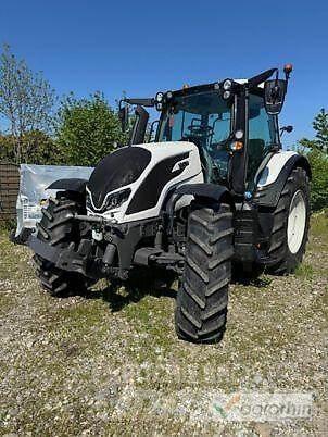 Valtra N155 DIRECT Трактора