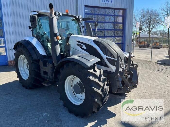 Valtra T 214 D Трактора