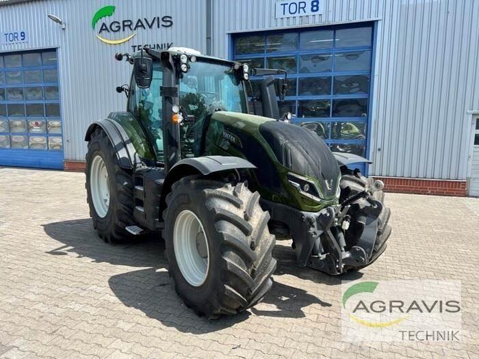 Valtra T 235 D 2A1 Трактора