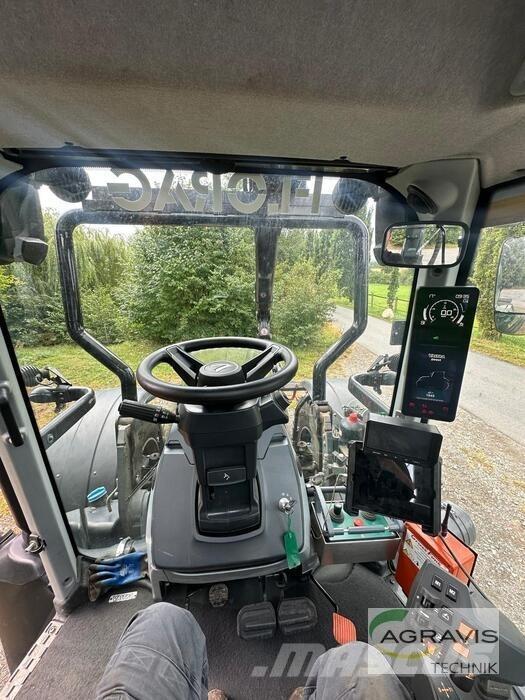 Valtra T 235 D 2A1 Трактора