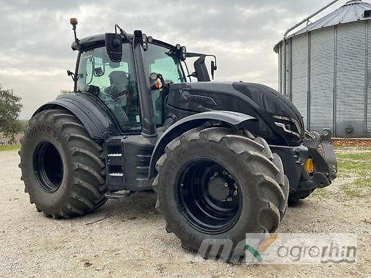 Valtra T215D Трактора