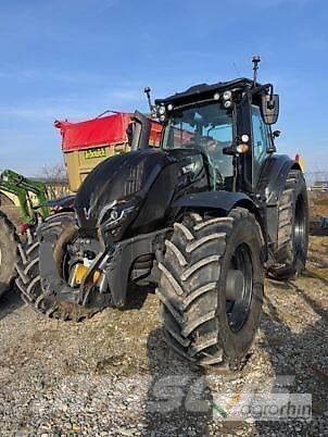 Valtra T235 Diect Трактора