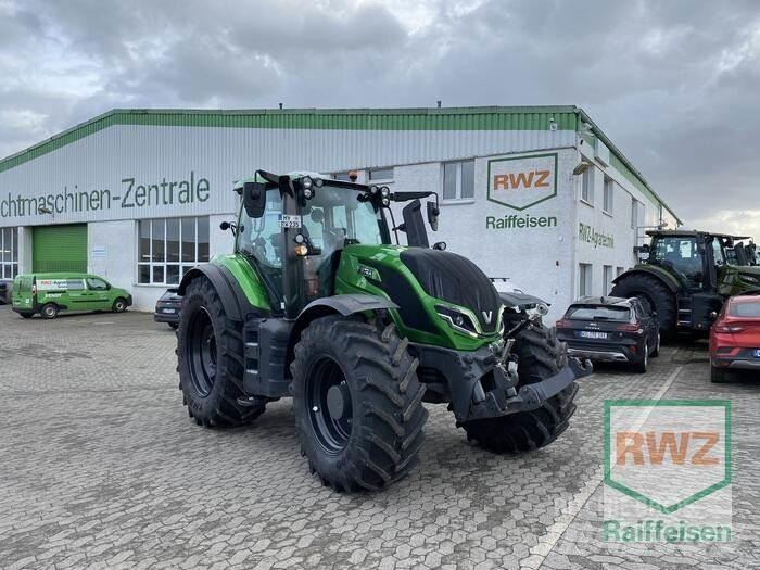 Valtra T235V Трактора