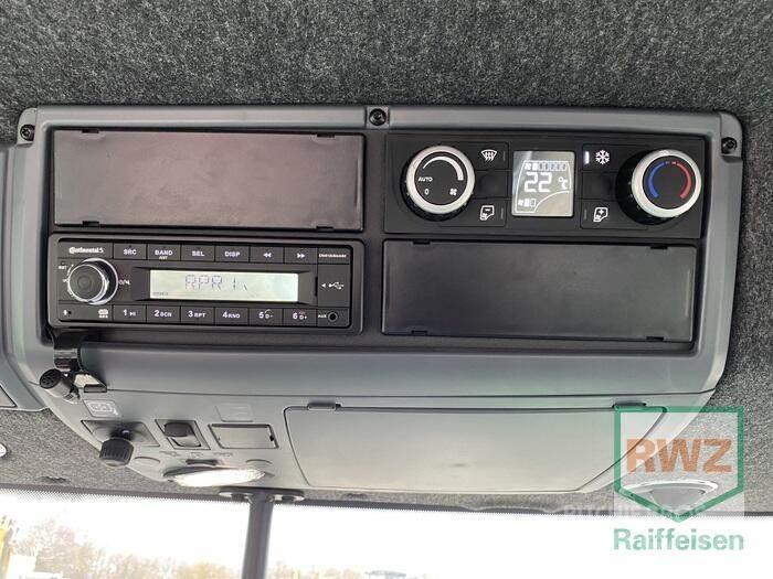 Valtra T235V Трактора