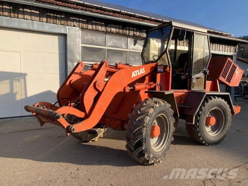 Atlas AR 82 E Фронтальные погрузчики