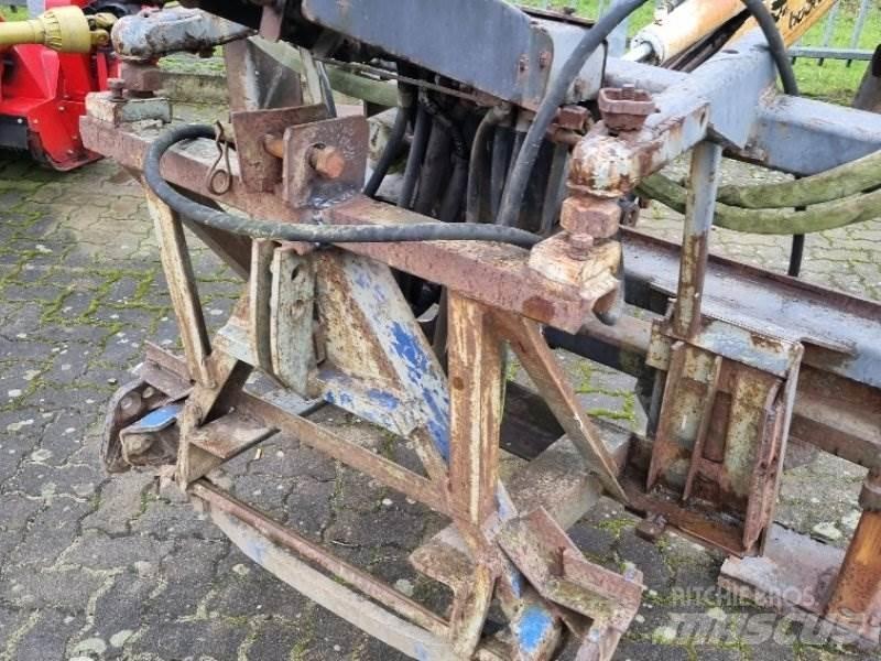  Bagger Колёсные экскаваторы