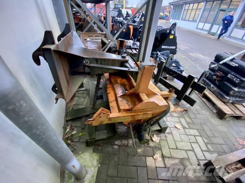 Bema 1,20 MTR Навесные щетки