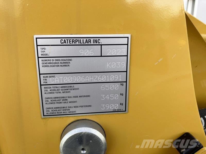 CAT 906-14A Фронтальные погрузчики