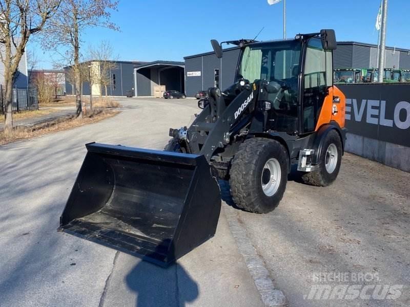 Doosan DL 80-7 Фронтальные погрузчики