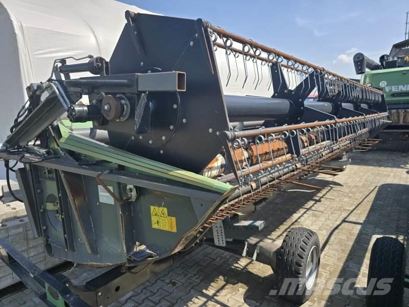 Fendt 6335 C Зерноуборочные комбайны