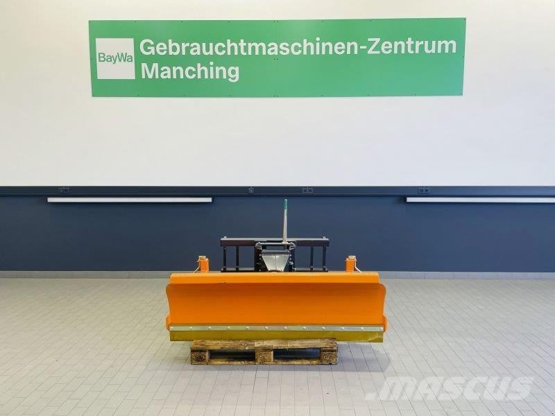 GiANT SK 180 Навесные фронтальные погрузчики