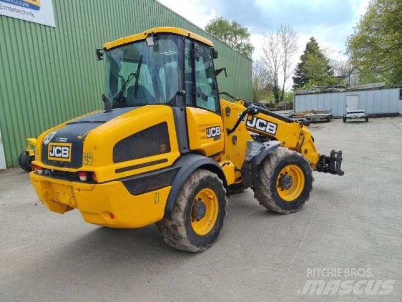 JCB TM 220 Фронтальные погрузчики