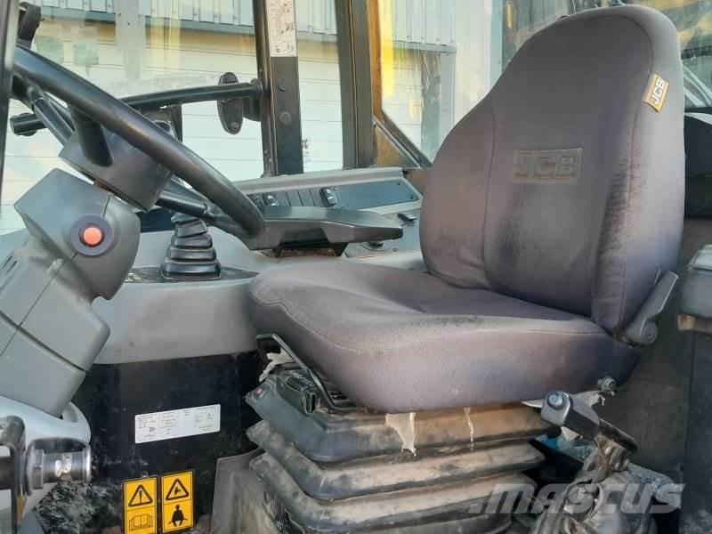 JCB TM 220 Фронтальные погрузчики