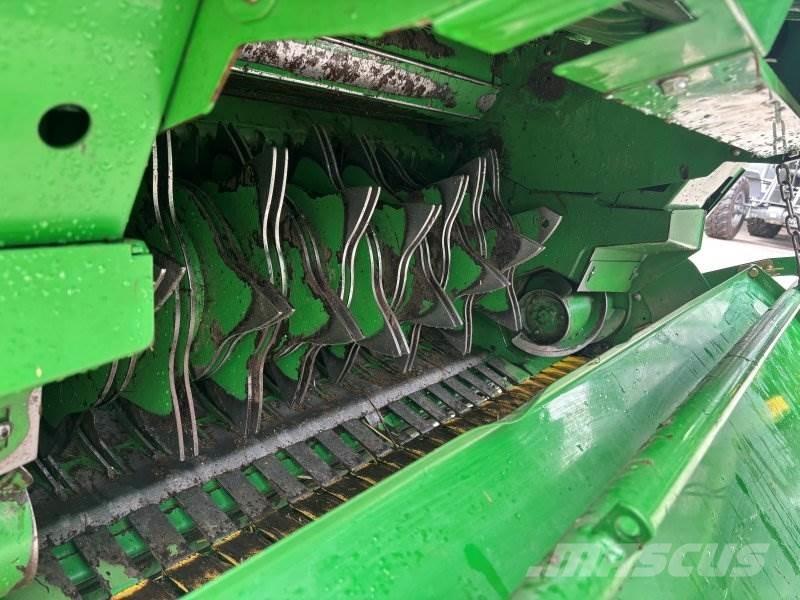 John Deere 623 Рулонные пресс-подборщики